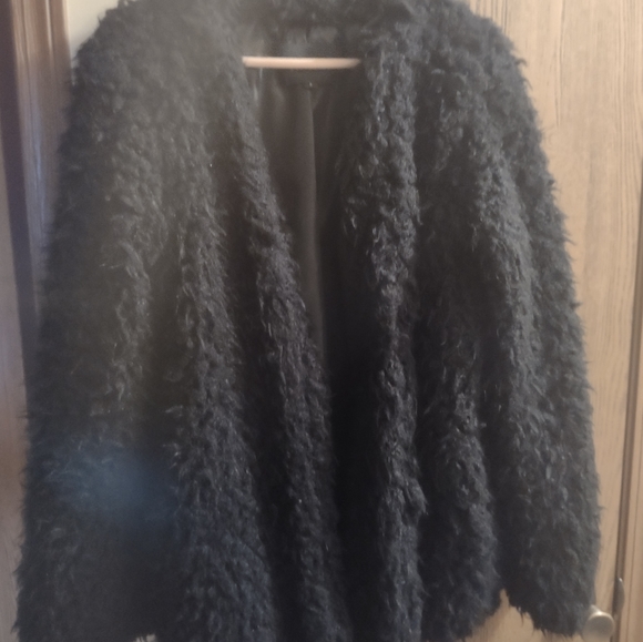 Fuzzy Faux Fur Jacket - Picture 4 of 5